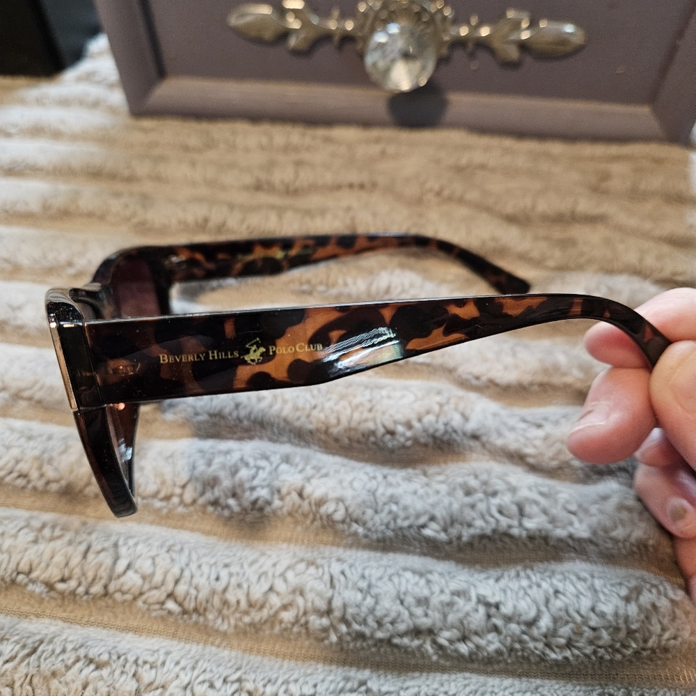 SALE ** BRAND NEW ** Beverly Hills Polo Club Tortoise Shell Sunglasses